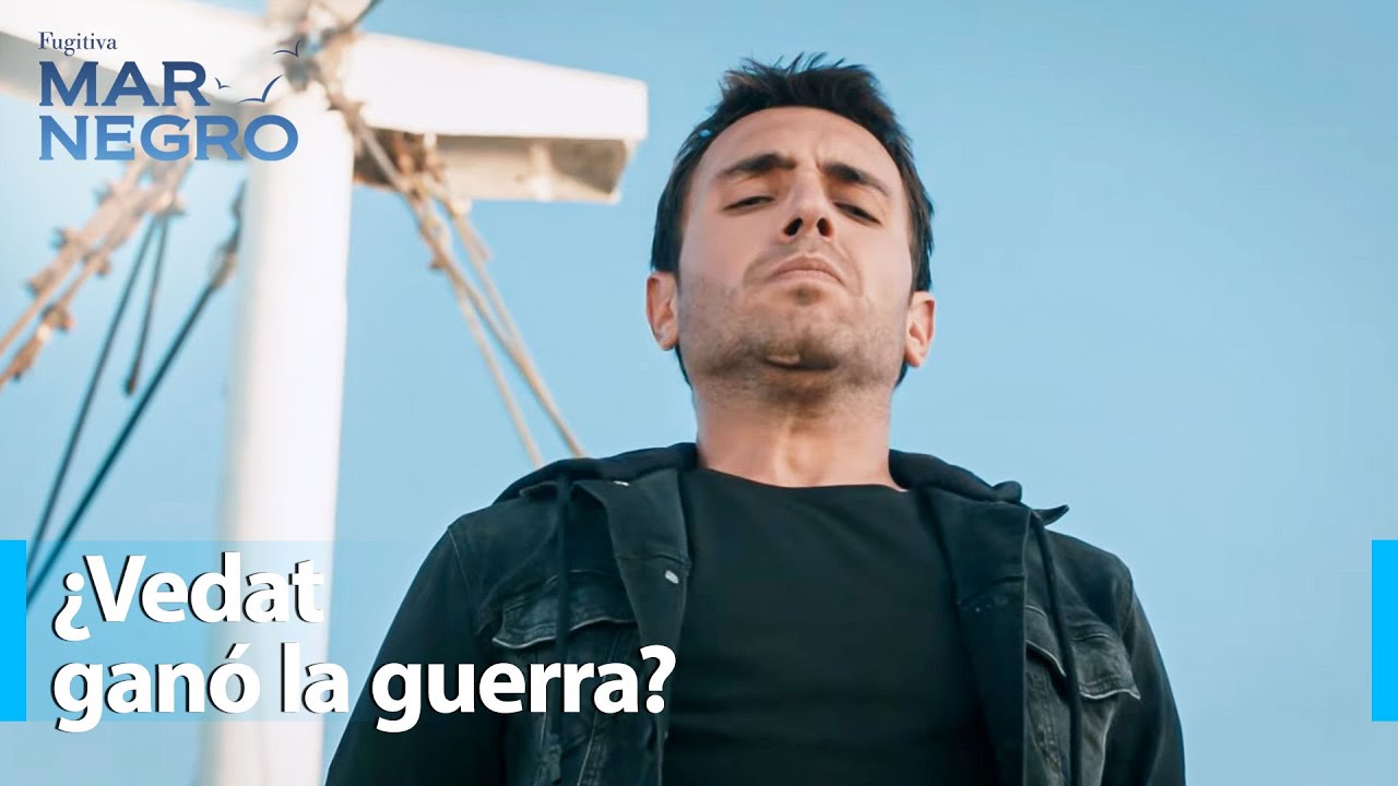 Vedat tira a Tahir al mar con manos atadas - Mar Negro Capítulo 69 | Fugitiva