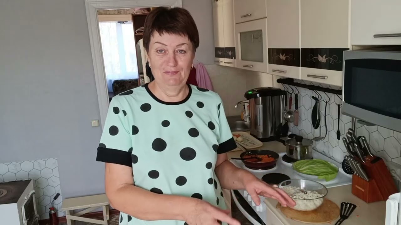 Здравствуйте 👋.Сегодня  у меня голубцы/ Топлю баню,пока вода не замёрзла/