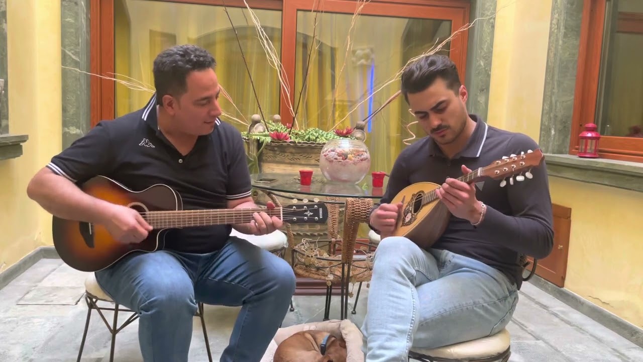 Anema & Core…Chitarra & Mandolino🎶💗