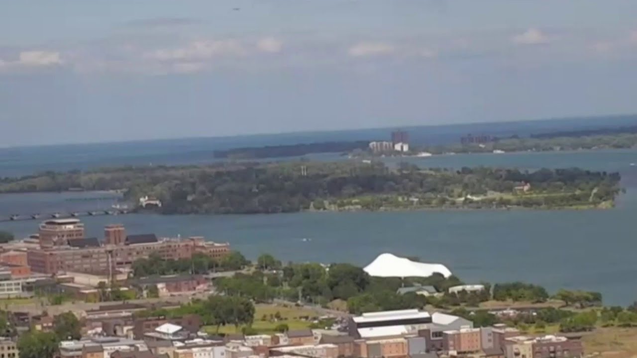 What it's like on Belle Isle the night of Detroit's Ford Fireworks show
