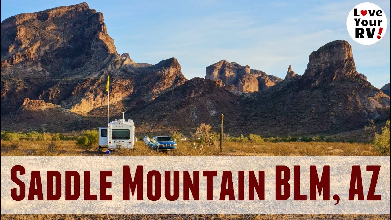 Разрозненный кемпинг Saddle Mountain BLM рядом с Тонопа, штат Аризона