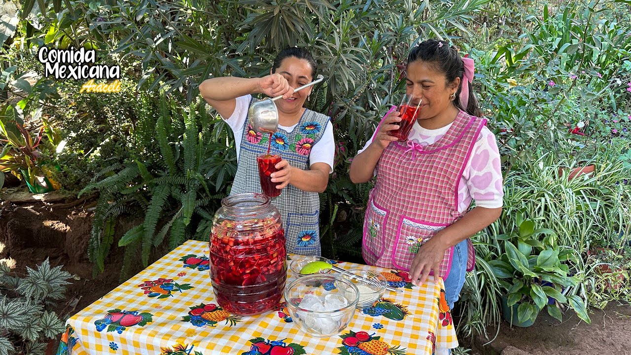 Nos Invitaron a Comer y Les Preparé Agua de Obispo