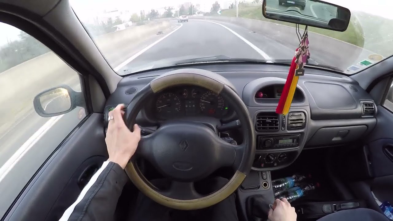 Renault Clio II 1.4i (2000) - POV Drive