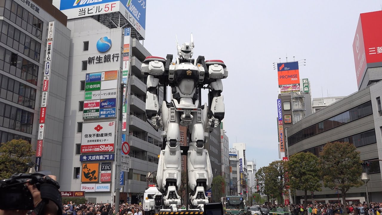 吉祥寺にパトレイバー出動‼︎ 街は大パニック‼︎ 98式AVイングラム デッキアップ!! PATLABOR AV98 INGRAM deck up in TOKYO
