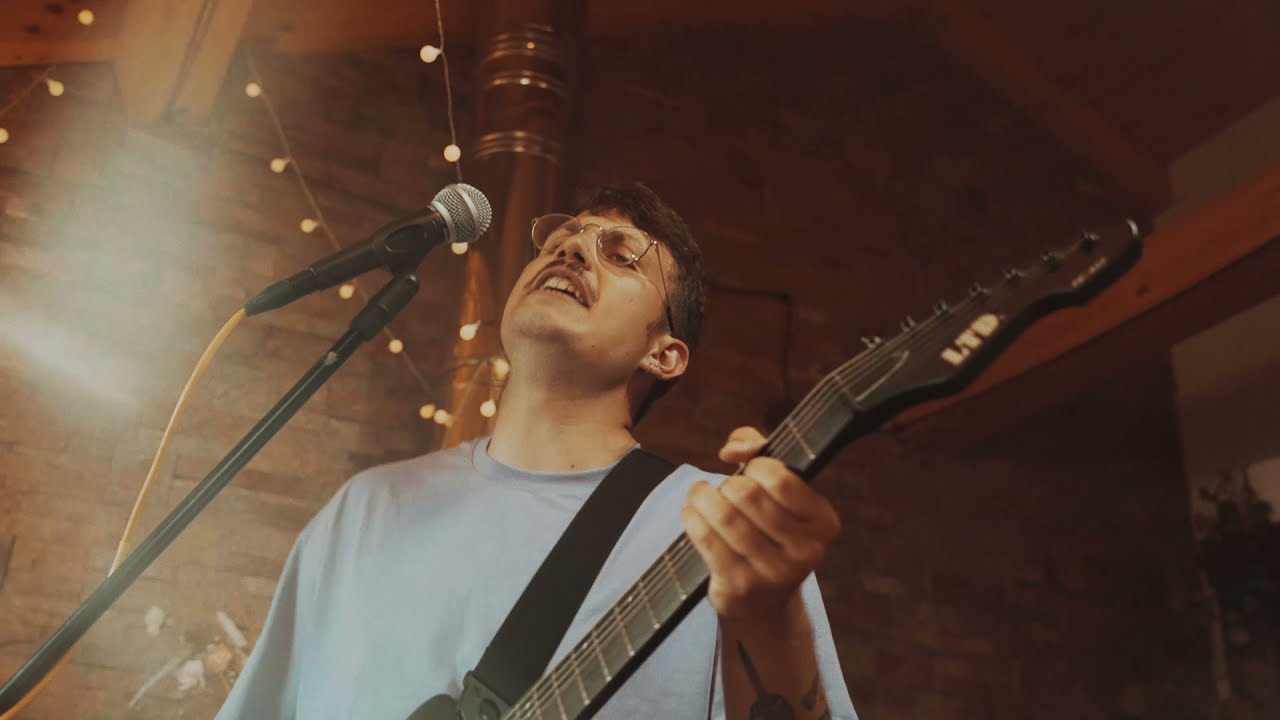 TRUE TO LIFE - DEADWEIGHT (OFFICIAL VIDEO)