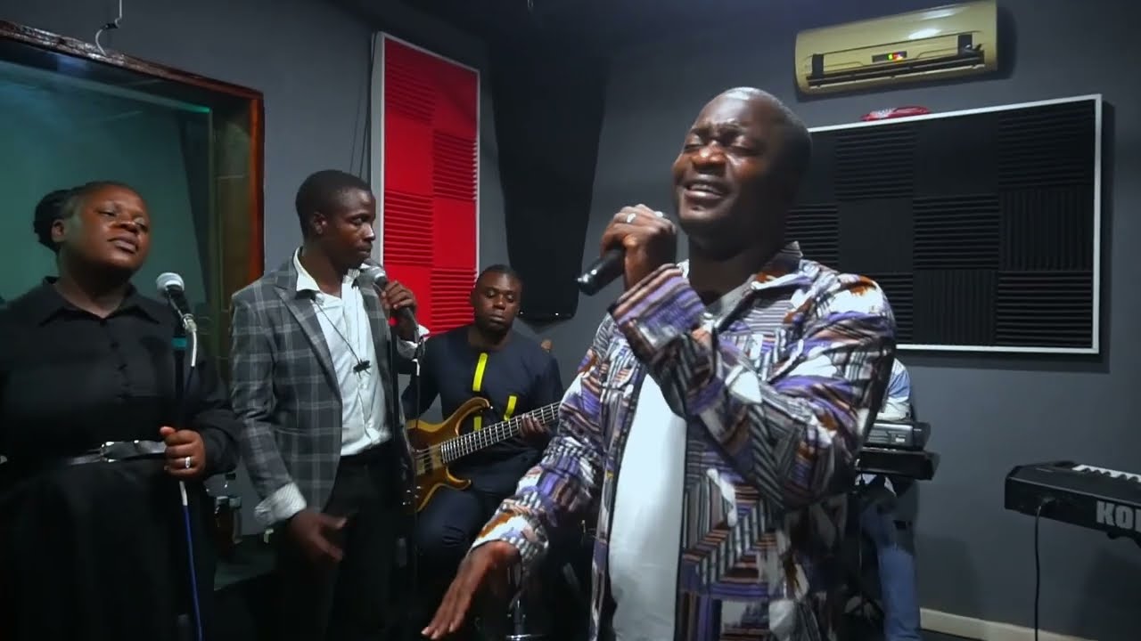 YEHOVAH NDICHIZENI- Evans Chibade & Hymnal Chariots (Live Recording Session 🇲🇼) #HealMeLord #jesus