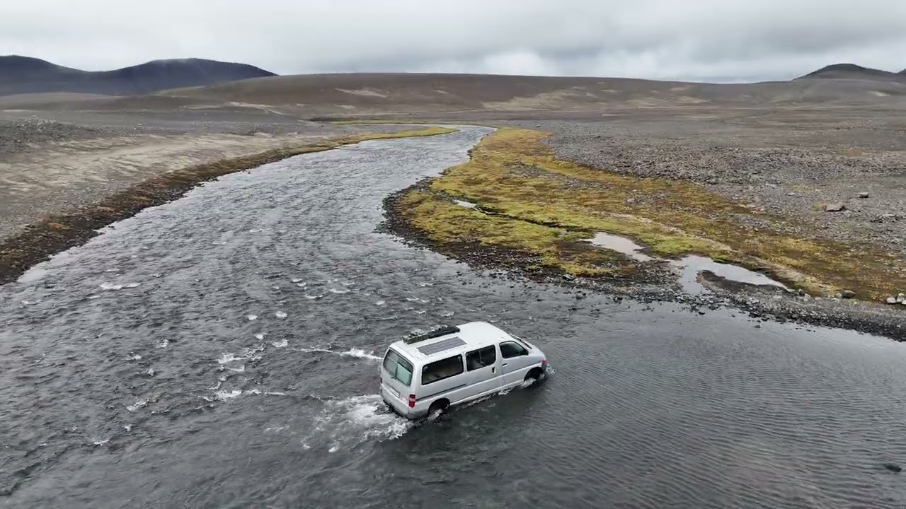 F910 Askja River Crossing