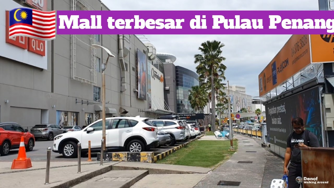 QUEENSBAY MALL 2023 PULAU PENANG MALAYSIA WALKING