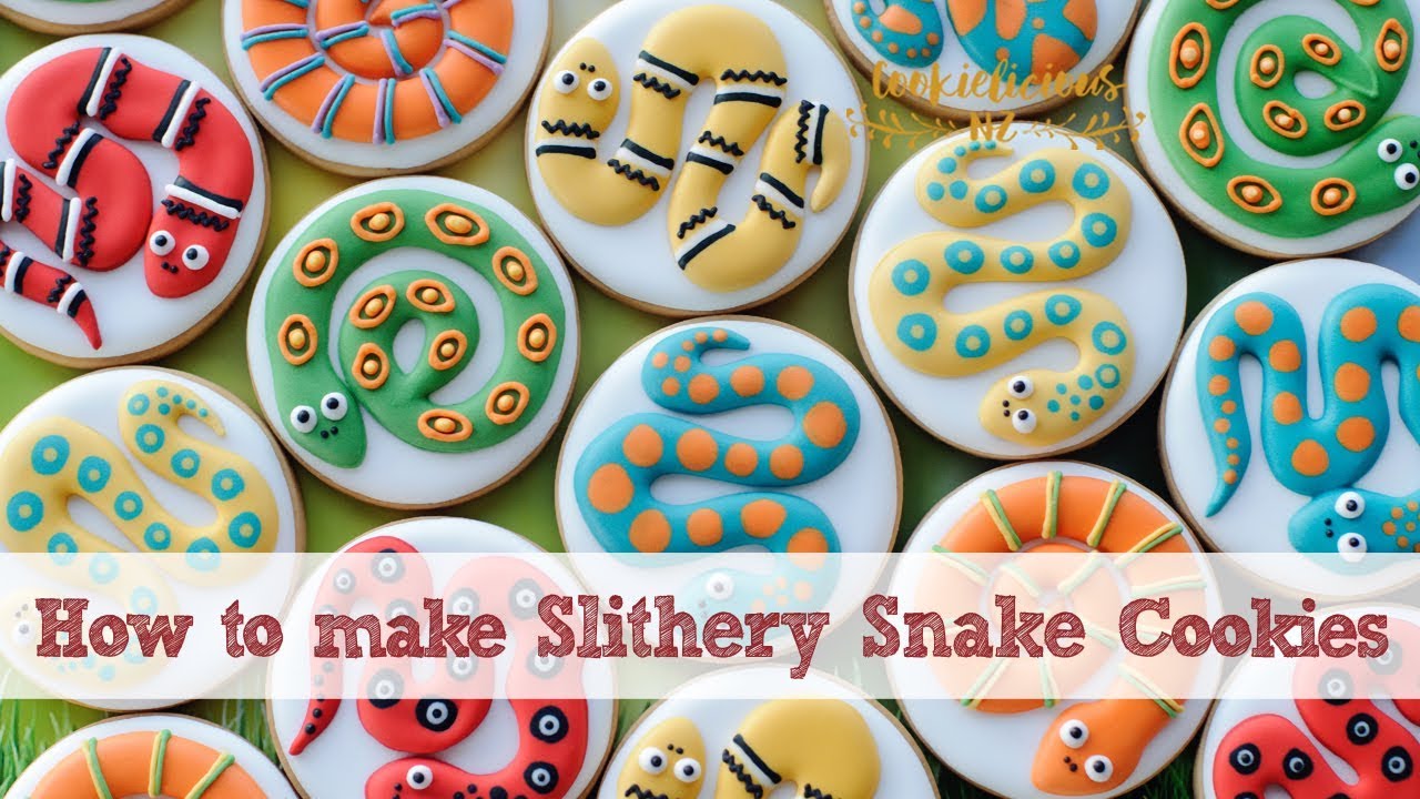 COLOURFUL SNAKE COOKIES - Learn how to make different snake designs!