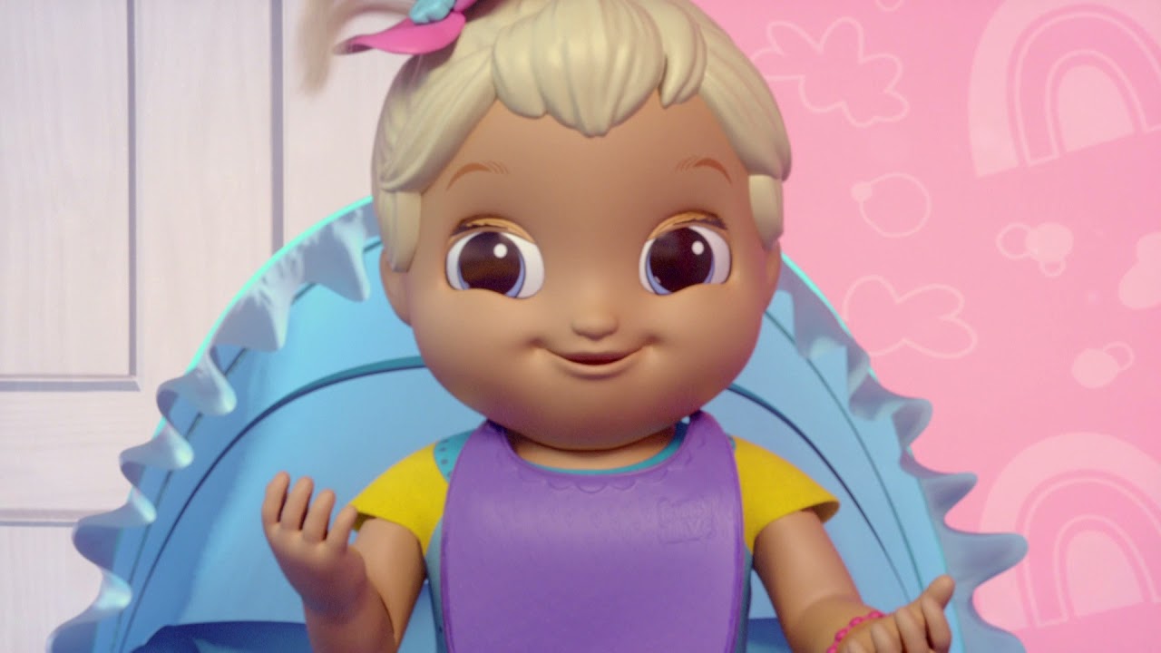 Acompaña a Bolo a cuidar al bebé más especial, Baby Grows up