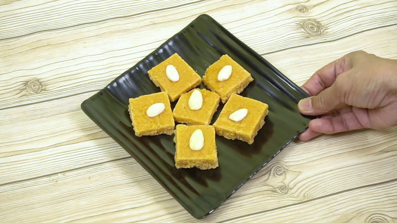 Tomato Barfi | टमाटर की बर्फी | kabitaskitchen