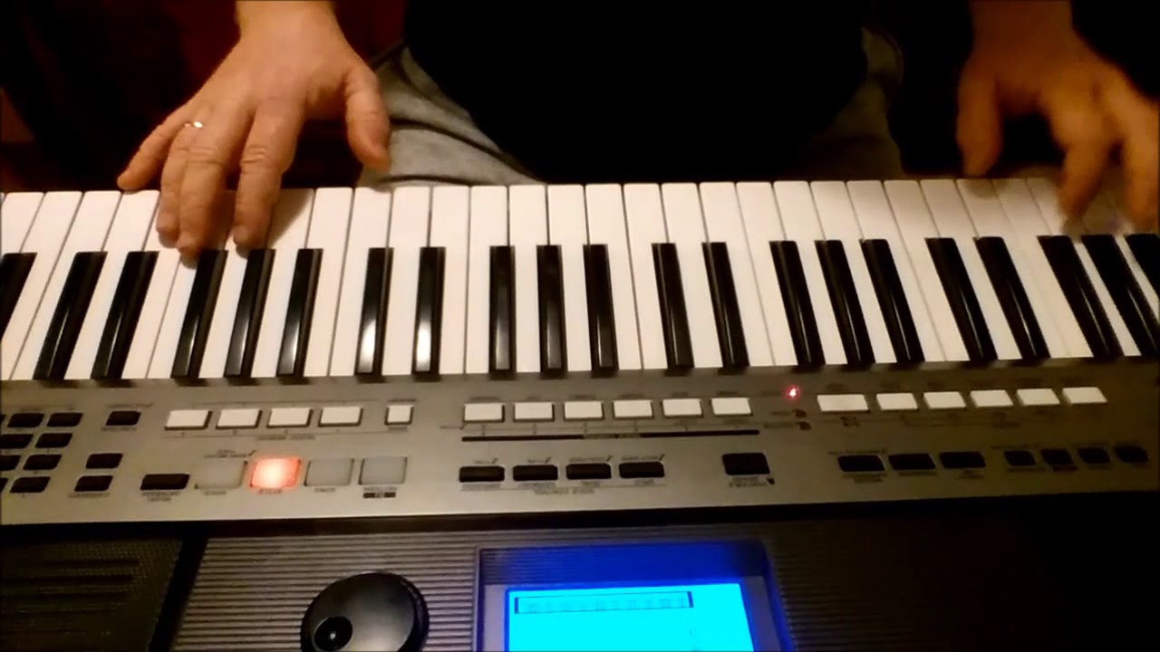 Love system Białe obłoki Cover Yamaha Psr e443