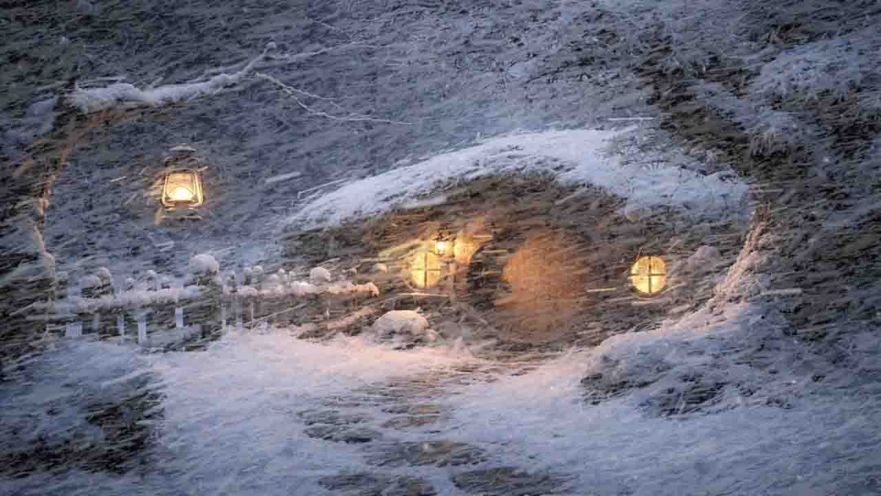 Extremely strong blizzard sleep | 10 hours of blizzard sleep | Wind sounds with winter blizzard