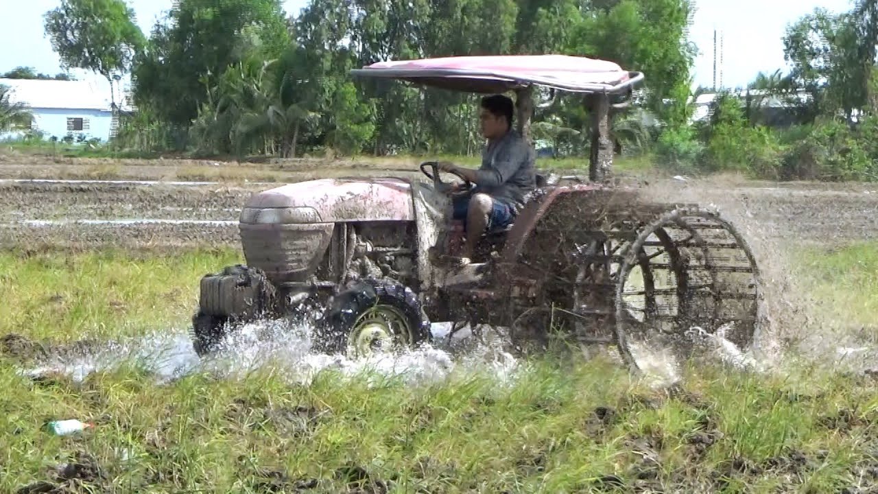 Yanmar 514 chạy đua hay sao mà chạy dữ vậy trời