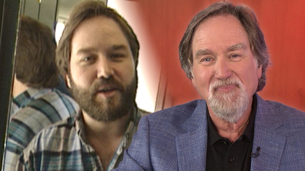 Richard Karn Shares 'Home Improvement' SECRETS and REACTS to Rarely Seen BTS Footage | ET Then & Now