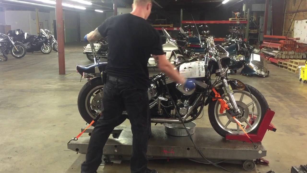 1984 Harley Davidson Softail FXST (blk) 1695 Fallen Cycles