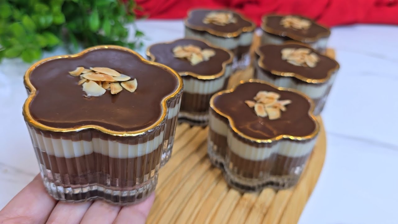 غير بنص لتر حليب ونتي فاريتها .. تحلية كريمية خفيفة و بزاااف بنينة .. سهلة و سريعة التحضير