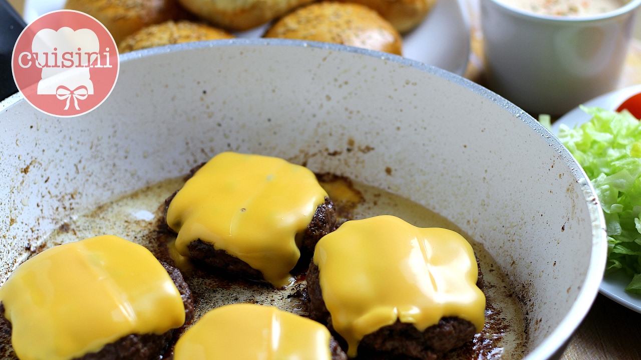 BURGER PATTIES selber machen | Cheeseburger Rezept | TIPPS Patty würzen, braten, grillen - CUISINI