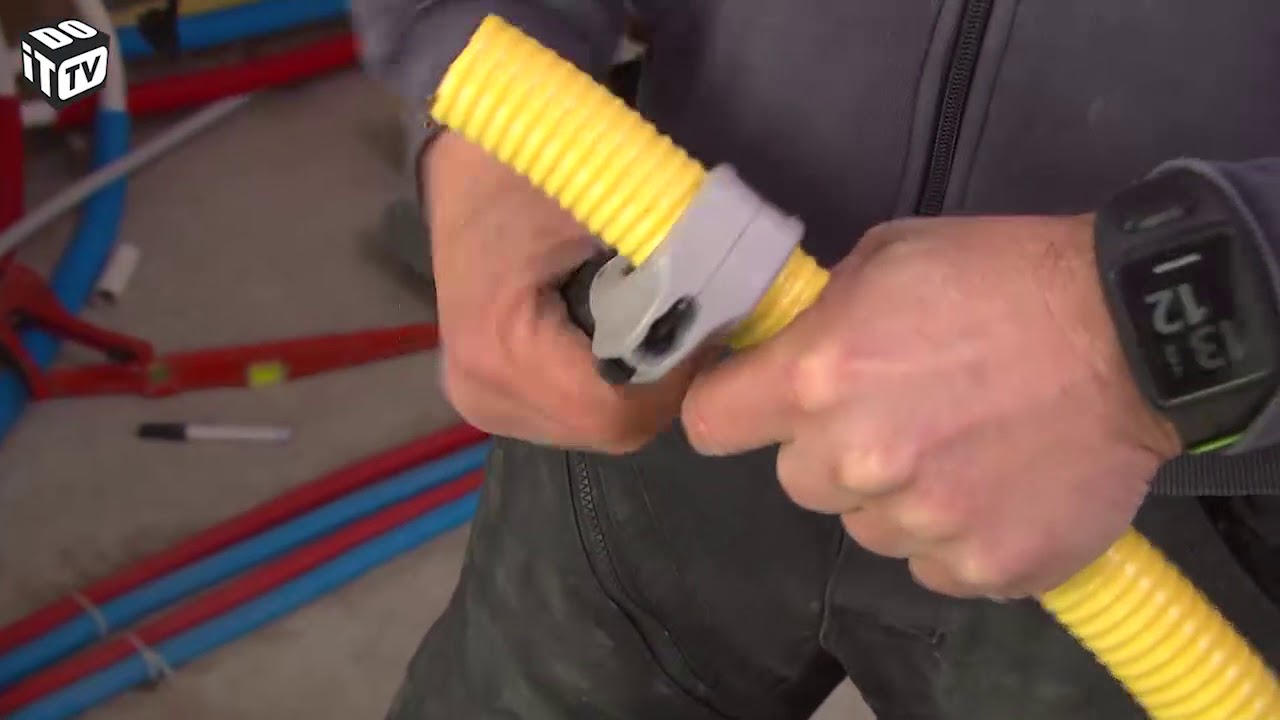 Installation de la conduite de gaz et de la chaudière