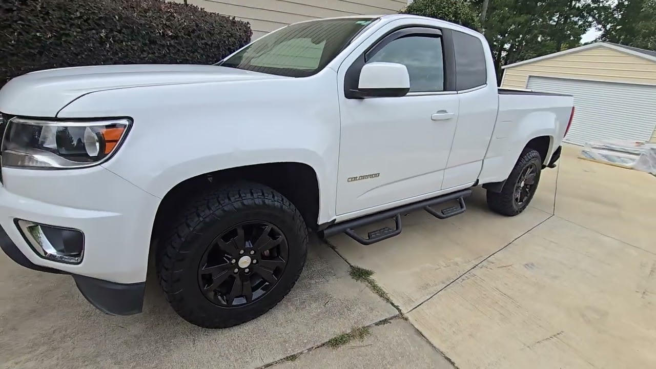 2016 Colorado New rims gloss black