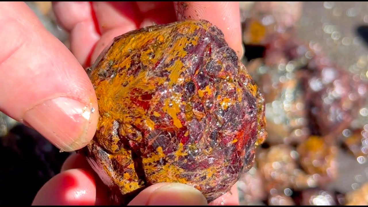 TOO MANY GARNETS to carry !