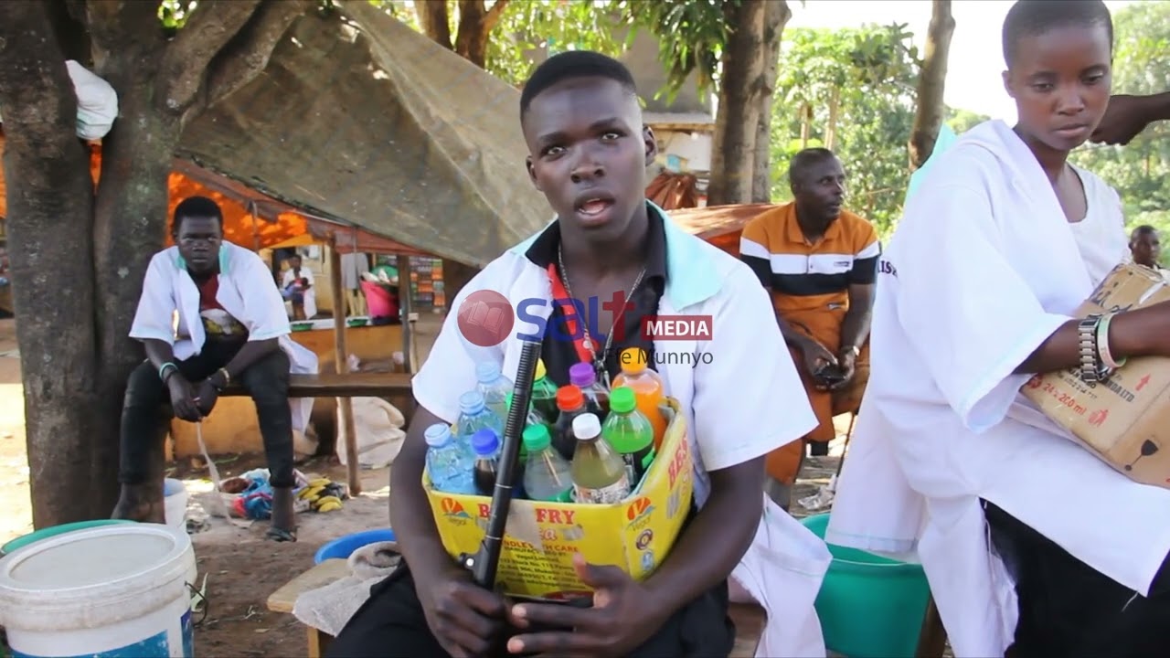 EBIBUUZO BYA S.4: Abaayita tebalina nsimbi ezibongerayo | Omunnyo live