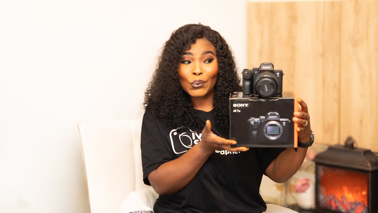 Распаковка Sony A7III и объектива 28-70 мм: первый взгляд!