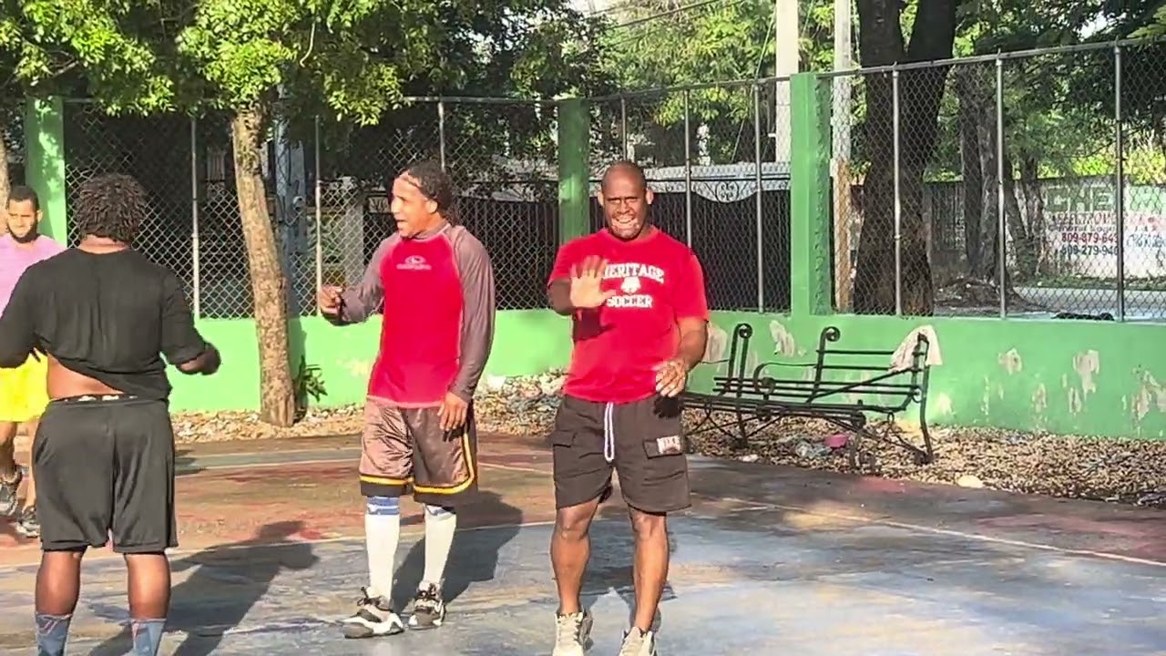 Venezuela, Alexis ,Rudi alberto pisando cabeza desde temprano 🤣🤣 segundo juego del dia on Fire🫰🏼🥱🥱