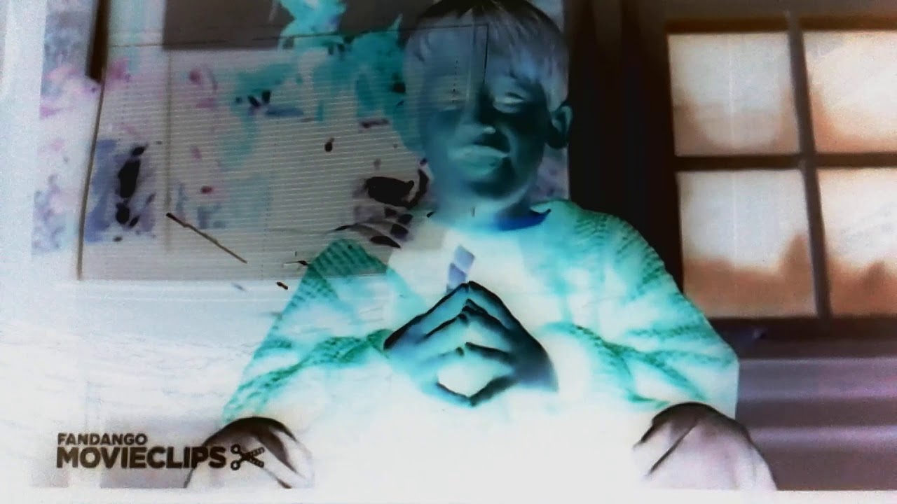 Reversed movie home alone