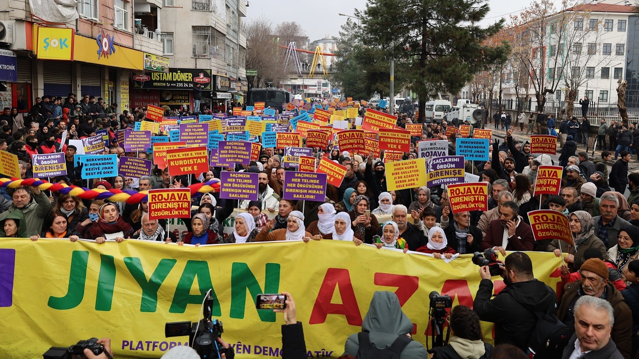 Di Roja Piştevaniya bi Rojava re gel li qadan e