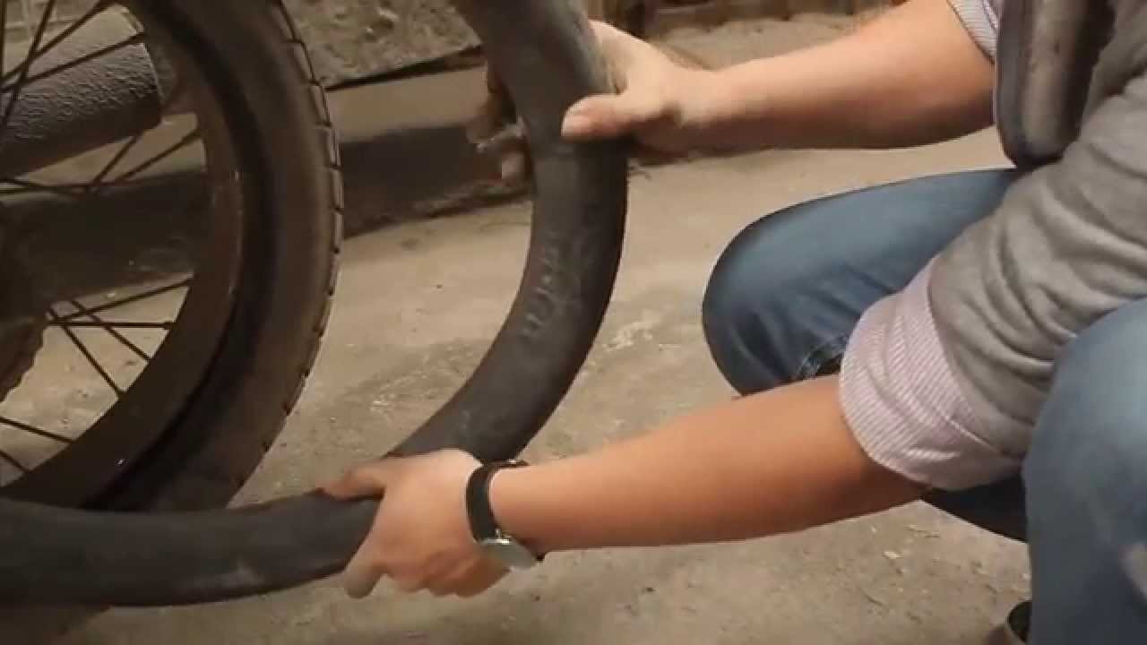 Hướng dẫn vá săm xe máy - Kỹ năng cơ bản khi đi phượt