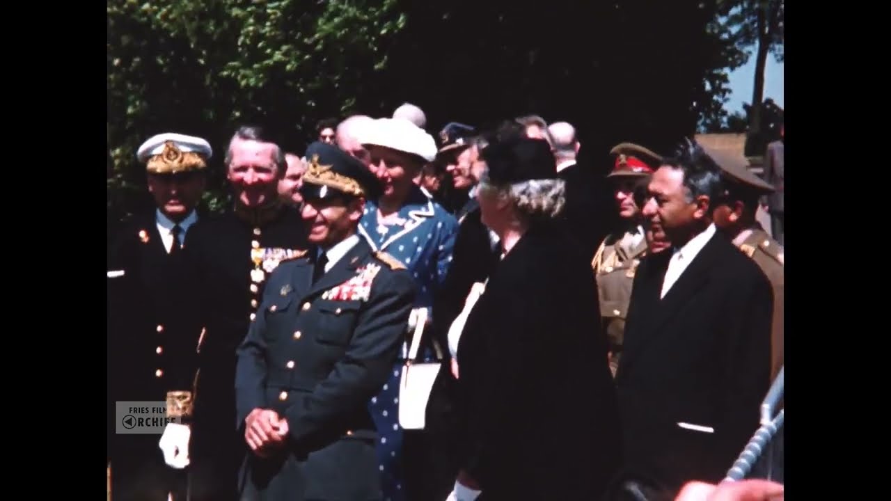 Sjah van Perzië bezoekt Jelsum (1959)