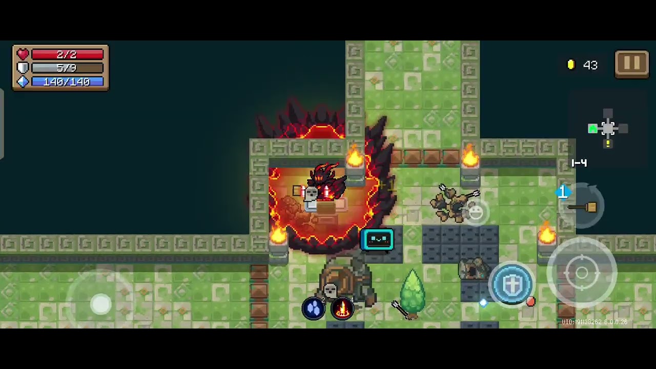 Gameplay de soul knight: paladín hachainfernal gregor (Resplandor del desierto)