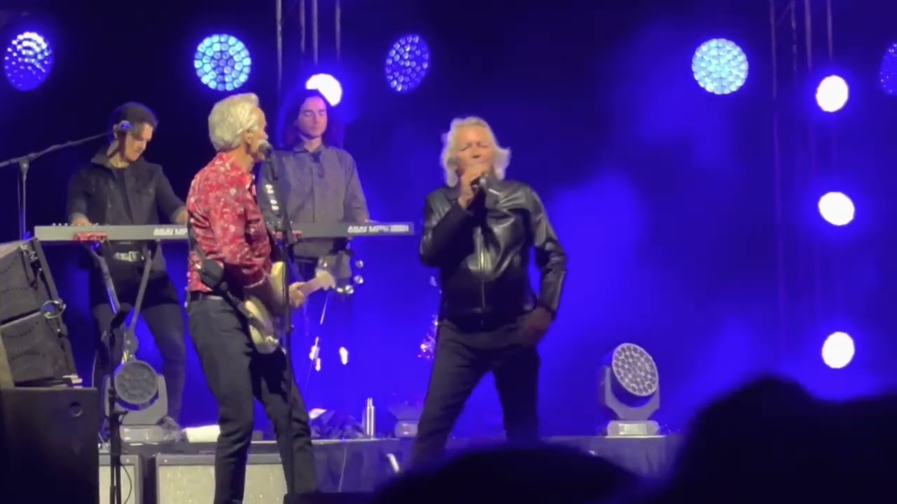 Icehouse - Hey Little Girl - Uluru NT - 30th August 2022- Great Southern Land 40th Anniversary