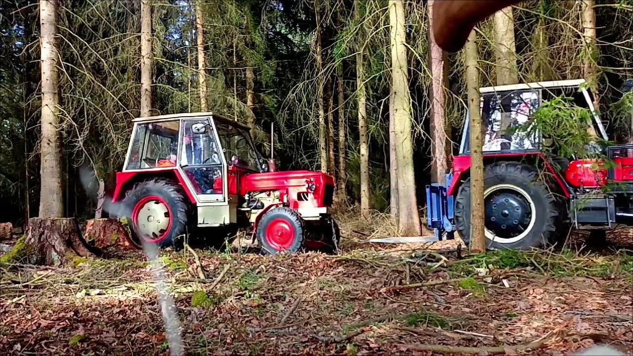 Zetor 5511 tah&aacute; Zetor 6911
