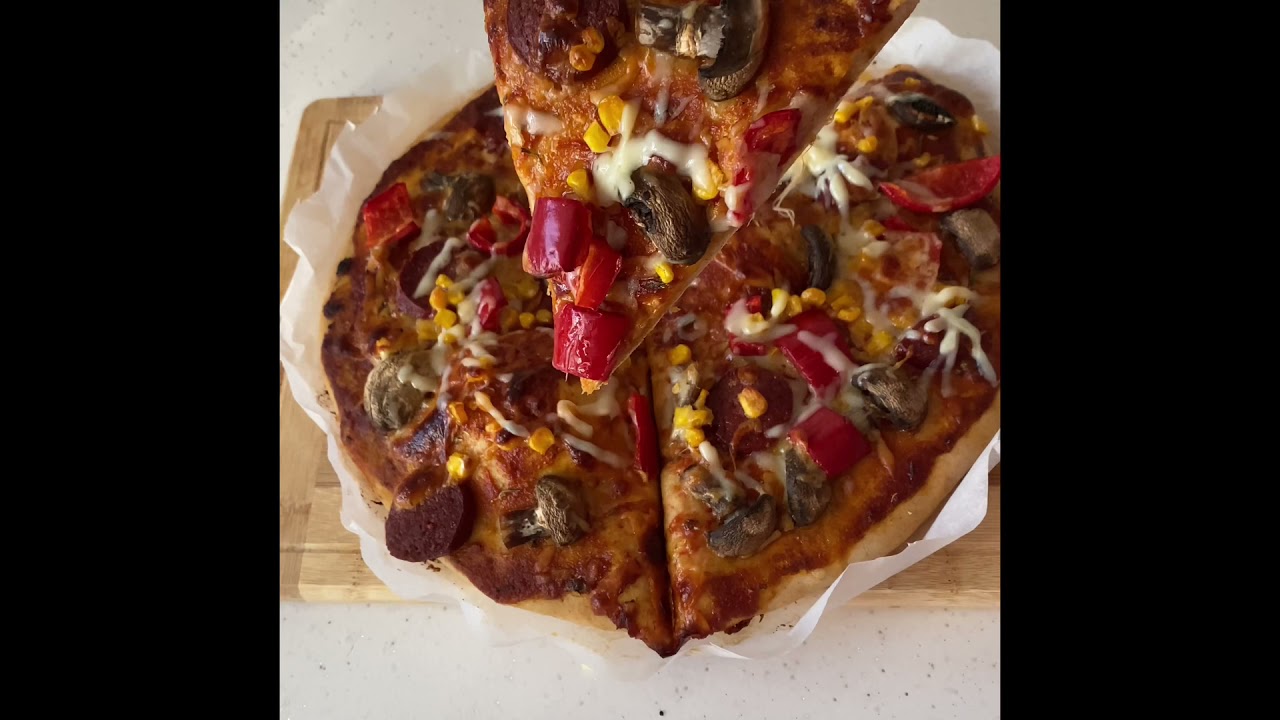 Orijinal hamuruyla enfes bir pizza 🍕 yapmayan kalmasınnn 💯