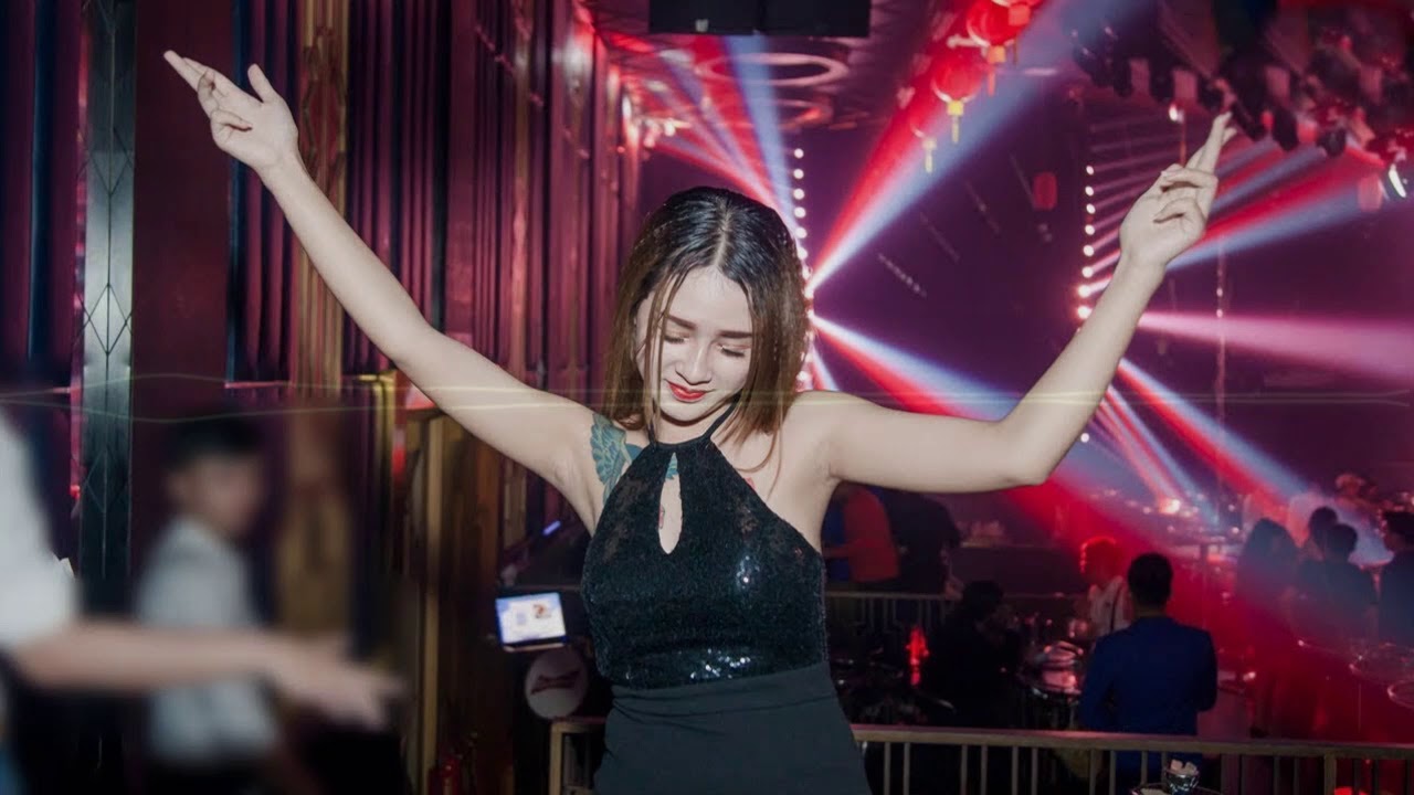 Nonstop 2019 - 100 Track Càn Phá Sàn Bay - Bass Căng Đánh Sập Mọi Dân Chơi