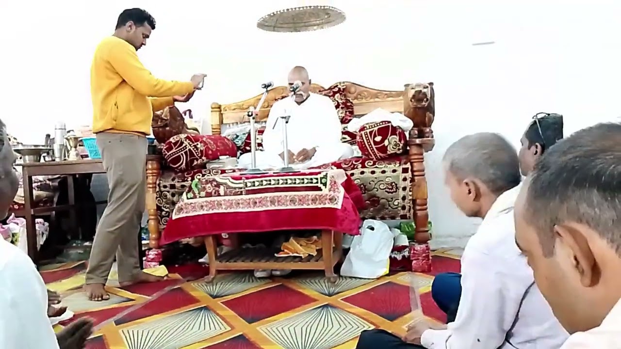 Shri Shri 108 Swami Naam dhani Ji Maharaj जी के चरणों में कोटि कोटि दंडवत प्रणाम होली के शुभ अवसर पर
