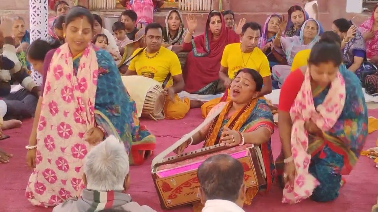 গুরু ভক্ত সম্প্রদায় খুলনা। উৎসব অঙ্গন/চান্দ্রা মালোপাড়া ভাঙ্গা ফরিদপুর।