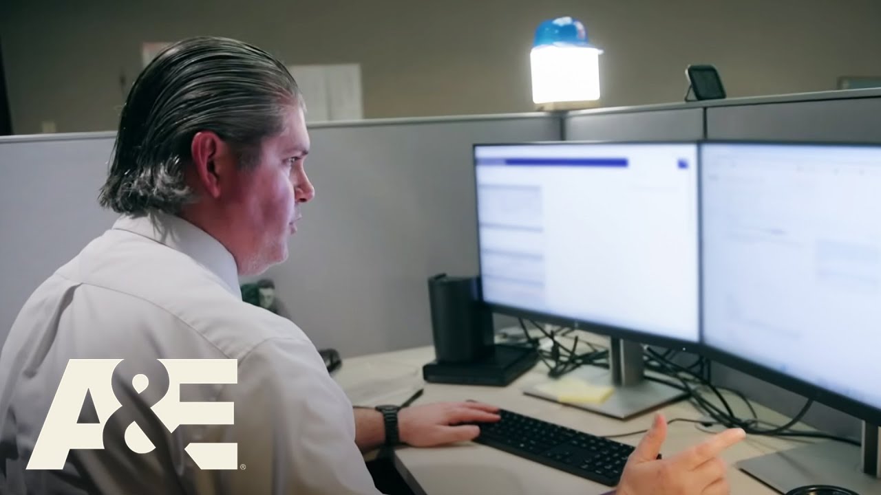 Detective Reviews Suspect’s ID Against Surveillance in Murder Case | Homicide Squad New Orleans