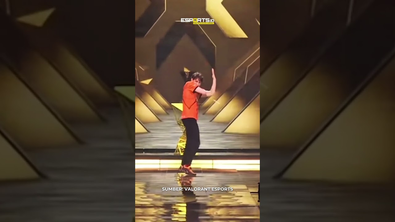 Another dance break from the true ONCE, FNC Boaster 🔥#twice #valorantchampions #fnatic #valorant