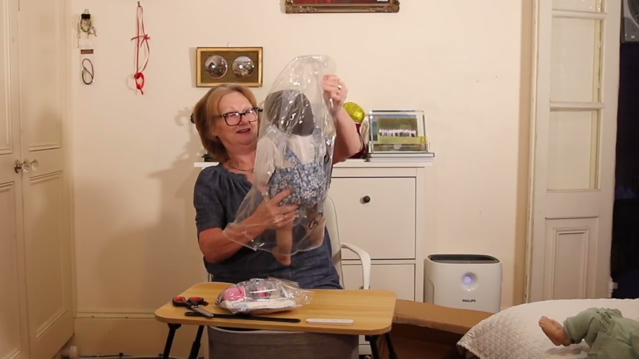 My First Temu Unboxing! 2 Surprise Dolls