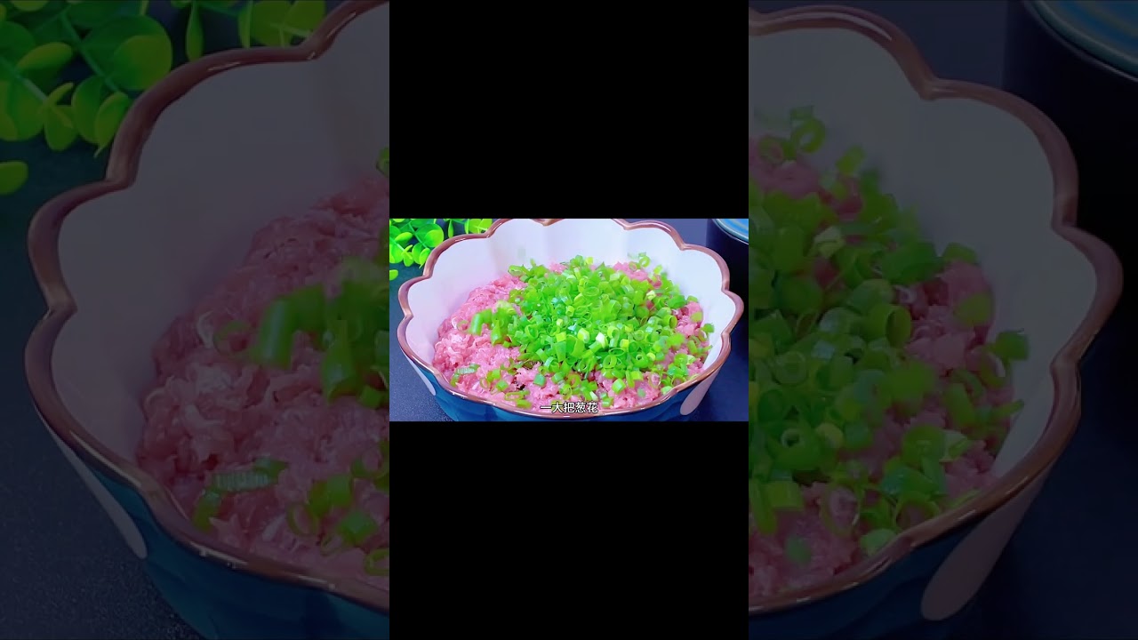 The meatloaf is so delicious that it is crisp outside and tender and juicy inside.