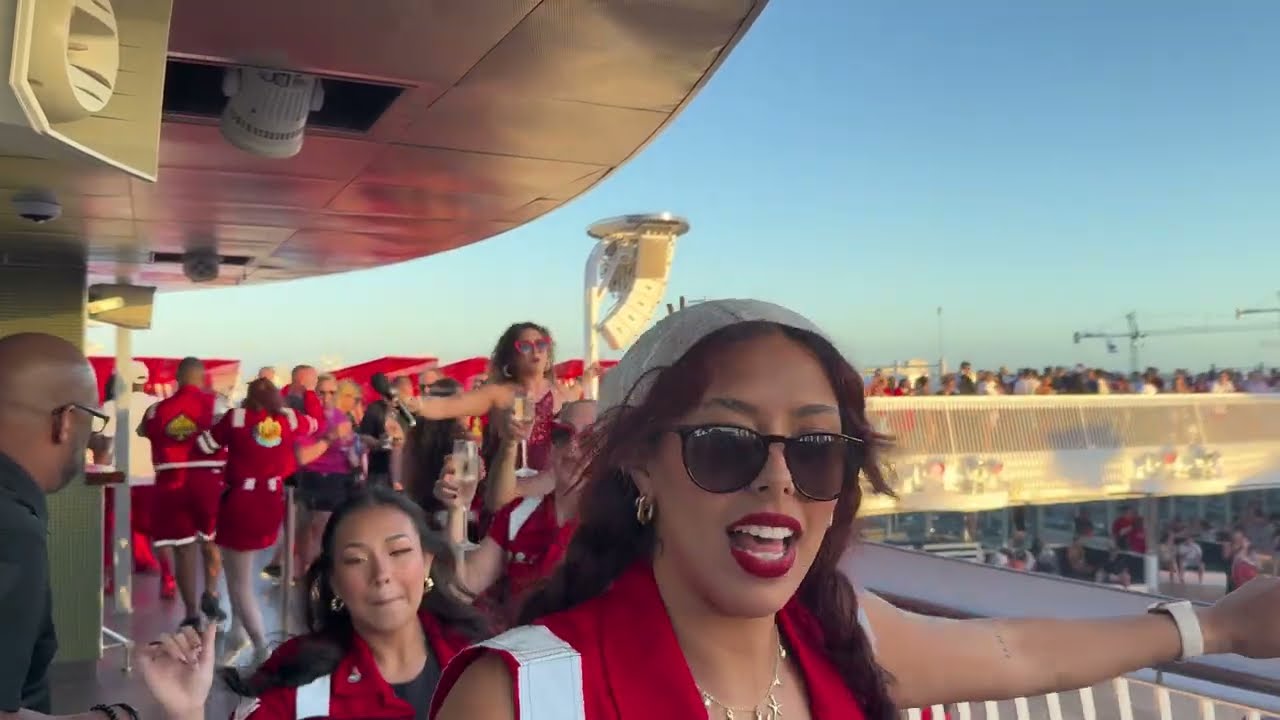 5 Nights on Valiant Lady and I’m in love! | Virgin Voyages Caribbean Cruise