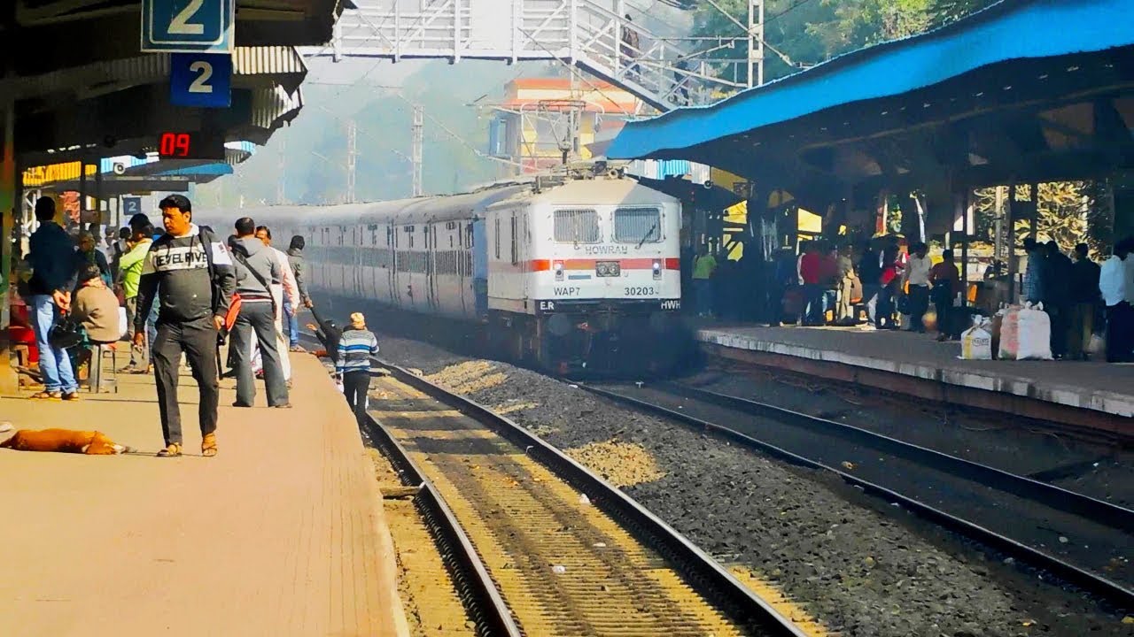 Mayurakshi Fast Passenger VS Viswabharati Fast Passenger.