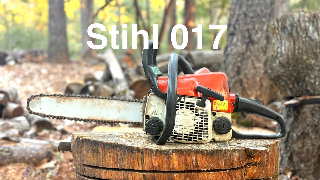Stihl 017 Chainsaw walk around and cutting 