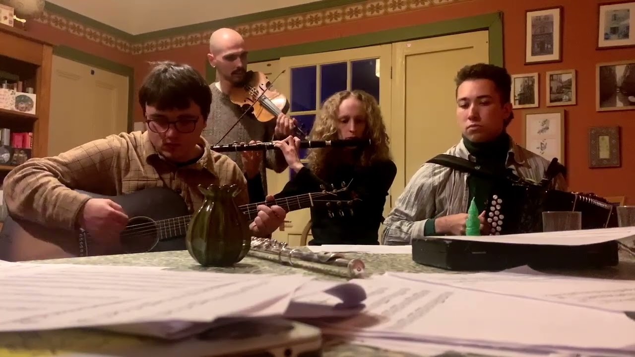 Wyrmwood in Rehearsal 1/4 : A Long Rest in the Oak-Barrel. (Scottische)