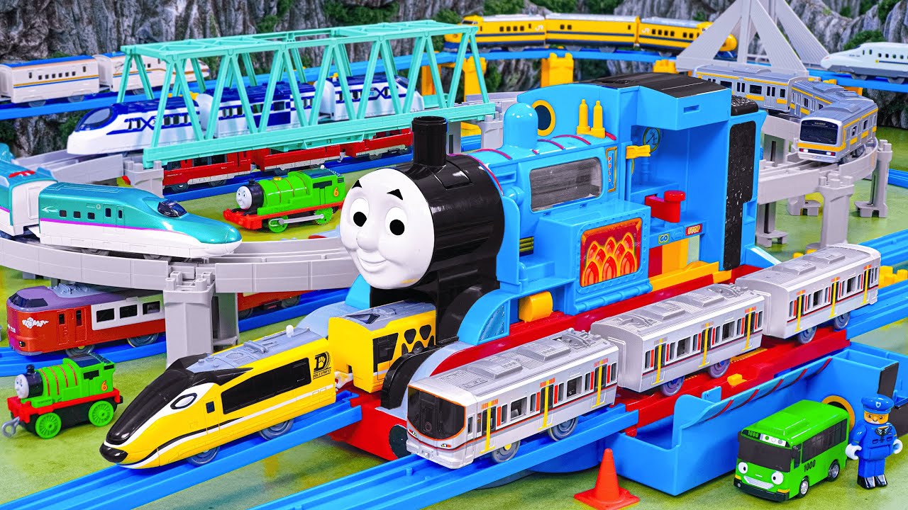 Linia metra Plarail Shinkansen ☆ Budowa stacji metra Takara Tomy Plarail Big Thomas the Tank Engine