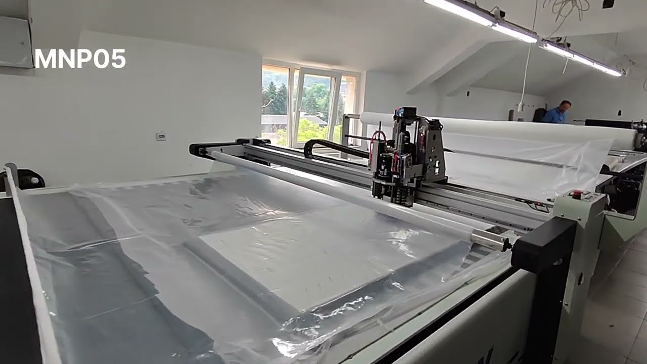 YIN HCN100-2007SC - Automatski kater, mašina za automatsko krojenje materijala