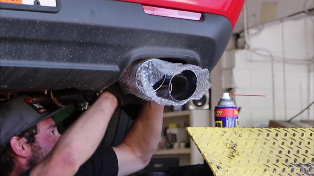 Magnaflow Exhaust on 16 Challenger RT 5 7
